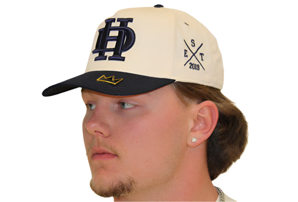 Cali Crowned - Natural / Navy Blue
